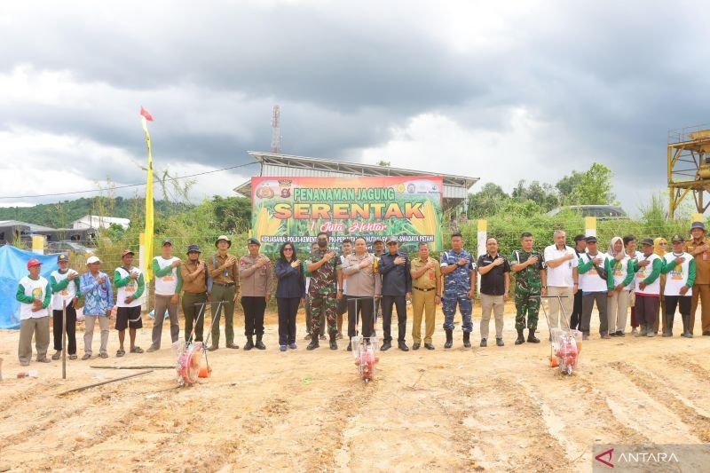 Polresta Samarinda Tanam Jagung, Dukung Swasembada Pangan Nasional