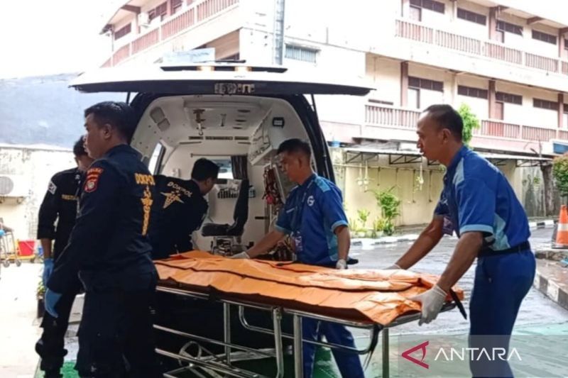 Satu Kantong Jenazah Lagi dari Kebakaran Glodok Plaza Tiba di RS Polri