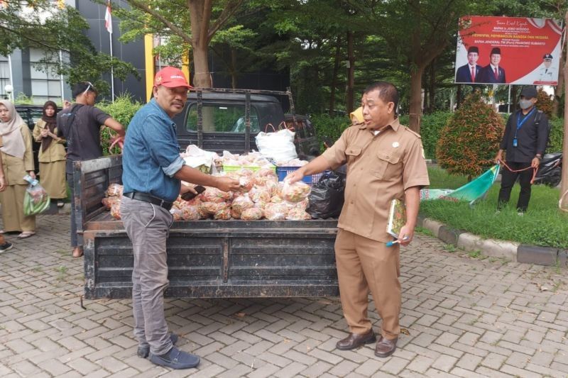 TPID Lombok Timur Cegah Inflasi Lewat Operasi Pasar Cabai