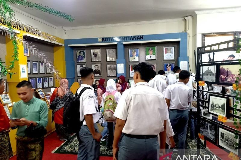 600 Koleksi Sejarah Kalbar Dipamerkan dalam HUT ke-68