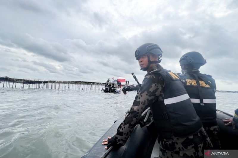 KKP Kerahkan 400 Personel Bongkar Pagar Laut Tangerang