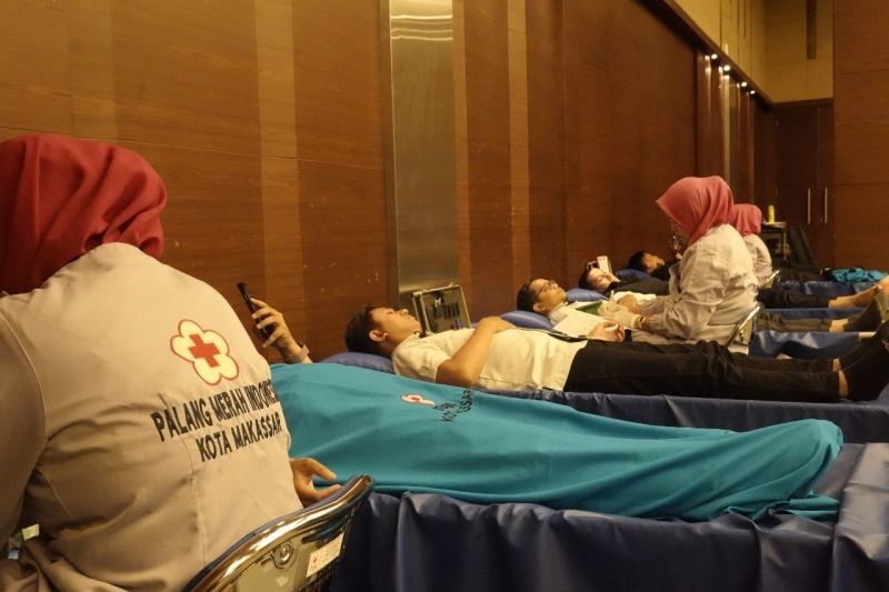 Kalla Gelar Donor Darah Rayakan 15 Tahun Wisma Kalla