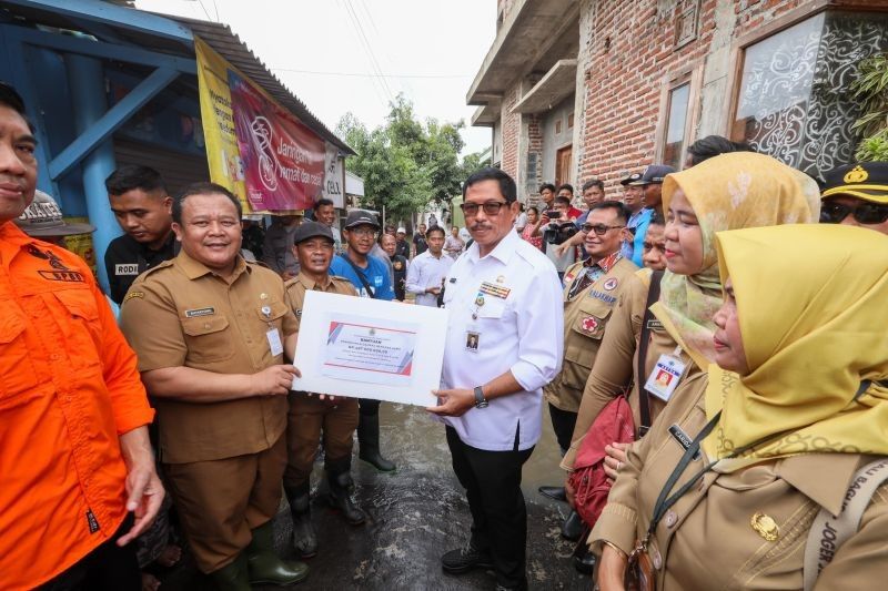 Waspada Banjir dan Longsor! Pj Gubernur Jateng Imbau Pemkab/Kota Siaga Bencana