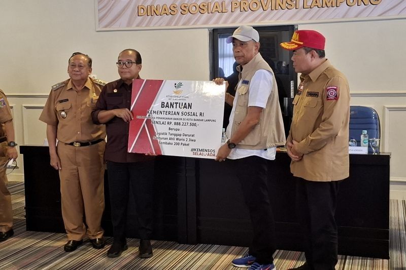 Kemensos Berikan Bantuan Rp1,1 Miliar untuk Penanggulangan Bencana di Lampung