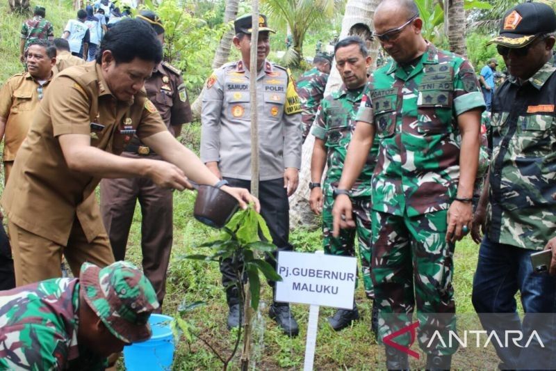 Kodam Pattimura Tanam 1000 Pohon: Langkah Awal Menuju Satu Juta Pohon di 2025