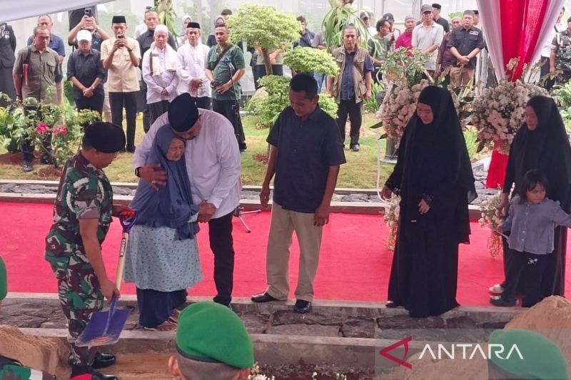 Rudy Susmanto Pindahkan Makam Orang Tua Jelang Jabat Bupati Bogor