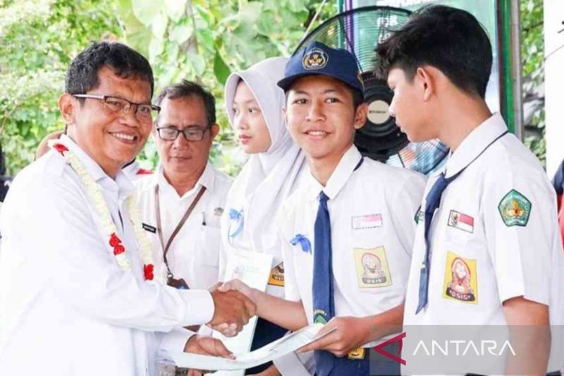 Pemkab Bekasi Manfaatkan Botram Sekolah untuk Edukasi Pelajar