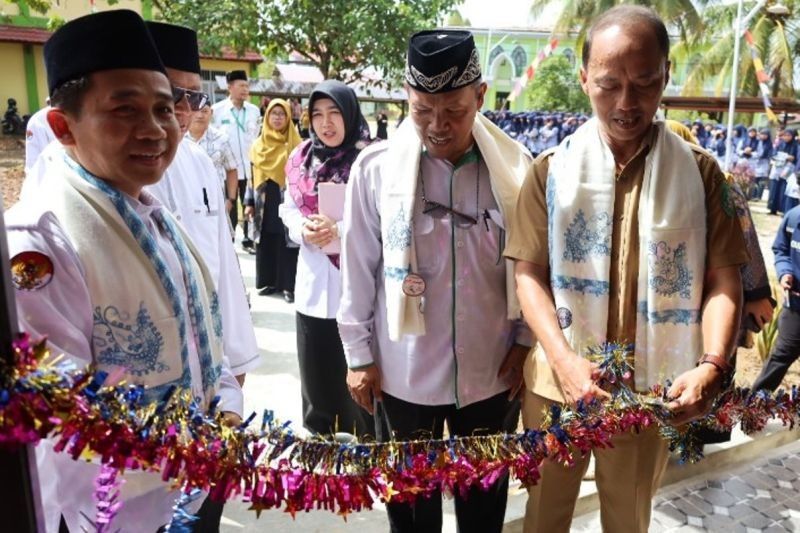 Pemkab Kukar Perbaiki Fasilitas Ponpes Antisipasi Penduduk IKN