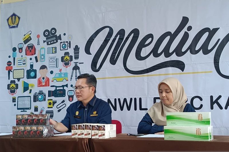 Bea Cukai Kalbar Sita 5,5 Juta Batang Rokok Ilegal di 2024