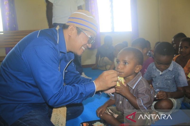 Gekrafs Papua Pegunungan Rayakan HUT ke-6, Bagikan 500 Porsi Makan Bergizi Gratis