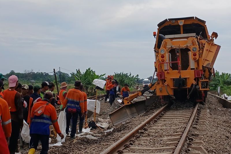 Banjir Grobogan: 29 Perjalanan KA Dialihkan, 9 Dibatalkan