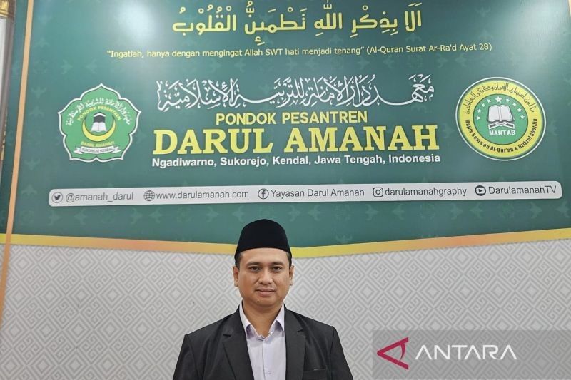 Ribuan Kiai NU Bahas Peran Pesantren Menuju Indonesia Emas 2045