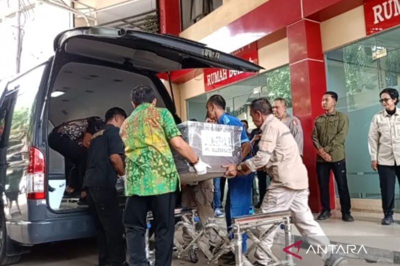 Jenazah Korban Kebakaran Glodok Plaza Diterbangkan ke Pekanbaru