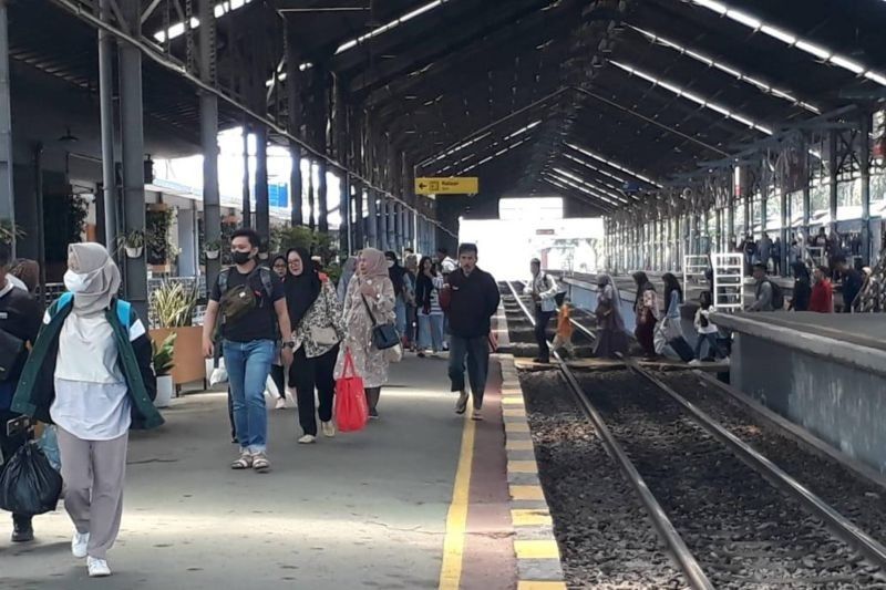 Tiket Kereta Api Tanjungkarang Libur Isra Miraj-Imlek Ludes Terjual