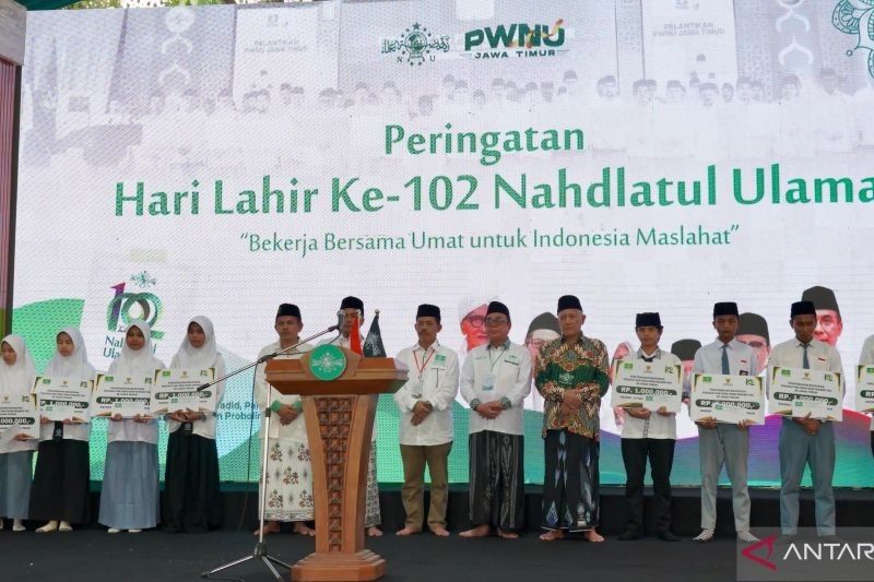 Baznas Jatim Berikan Beasiswa Rp250 Juta untuk 250 Siswa LP Ma'arif NU