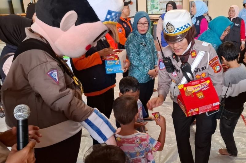 Trauma Healing untuk Anak Korban Kebakaran Kebon Kosong, Jakarta