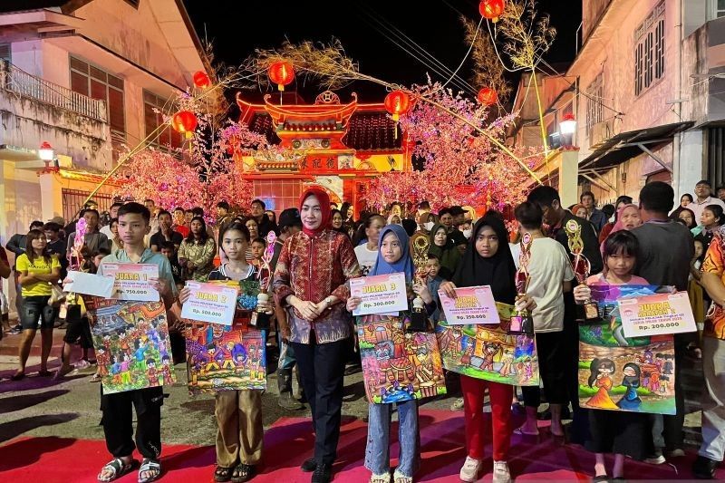 Festival Ceria Imlek 2576 di Sungailiat: Hiburan dan Budaya Tionghoa Bersatu