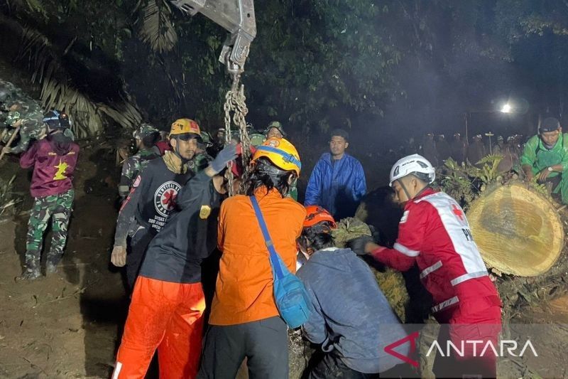 BPBD Cianjur Siagakan Relawan di Jalur Wisata Rawan Bencana saat Libur Panjang