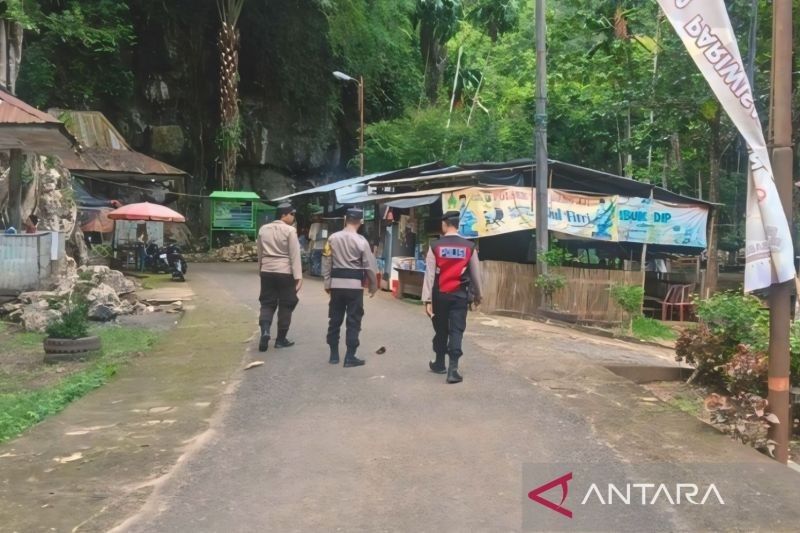 Polres OKU Tingkatkan Keamanan Goa Putri Selama Libur Panjang