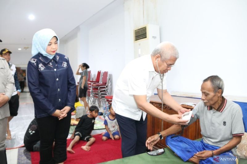 CSR Perusahaan untuk Korban Banjir Kalbar: Imbauan Pj Gubernur