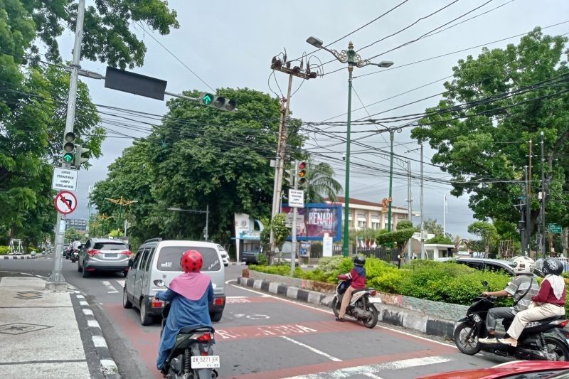 14 Lampu Merah Canggih di Mataram Optimalkan Lalu Lintas