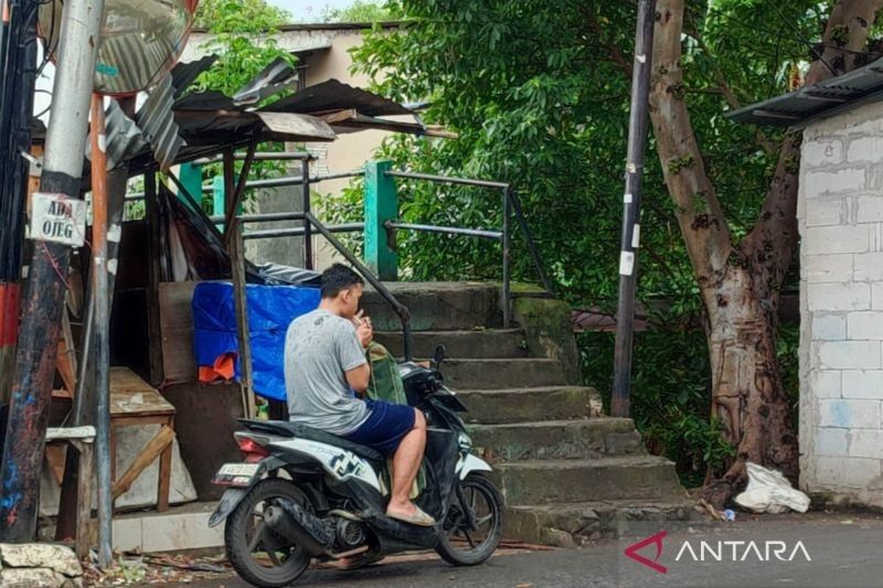 Jembatan Cipinang Dibongkar Warga Usai Penutupan Anti Tawuran