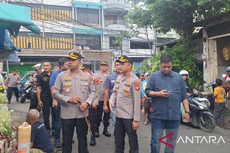 289 Personel Amankan 47 Vihara di Jakbar Jelang Imlek 2025