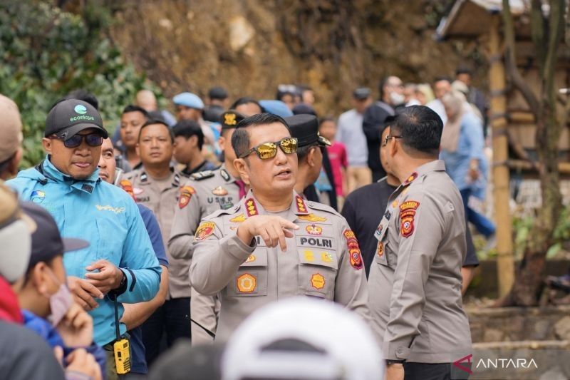 Polresta Bandung Patroli Lokasi Wisata saat Libur Panjang Isra Miraj dan Imlek