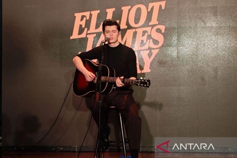 Elliot James Reay: 'Bang Elliot' Memukau Jakarta