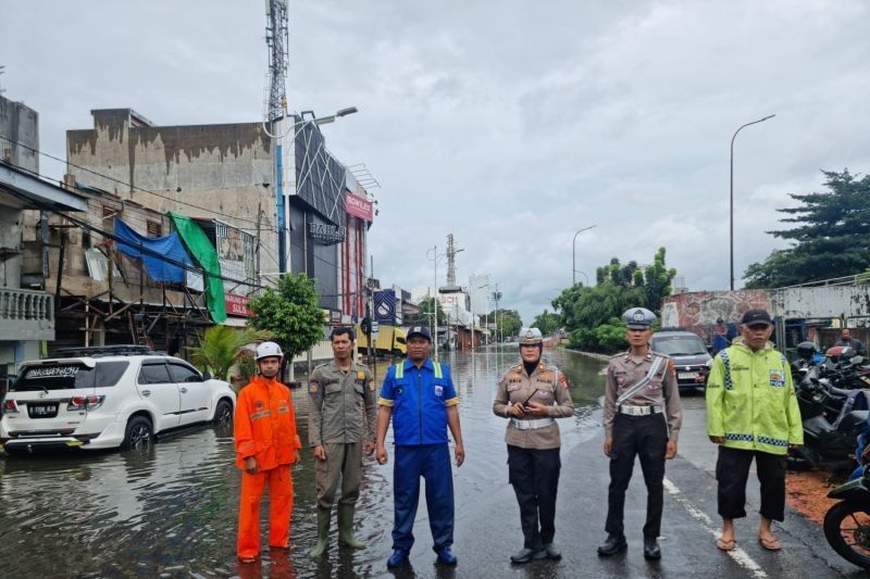 Rekayasa Lalu Lintas di Jakbar Akibat Banjir: Jalan Daan Mogot dan Grogol Terdampak