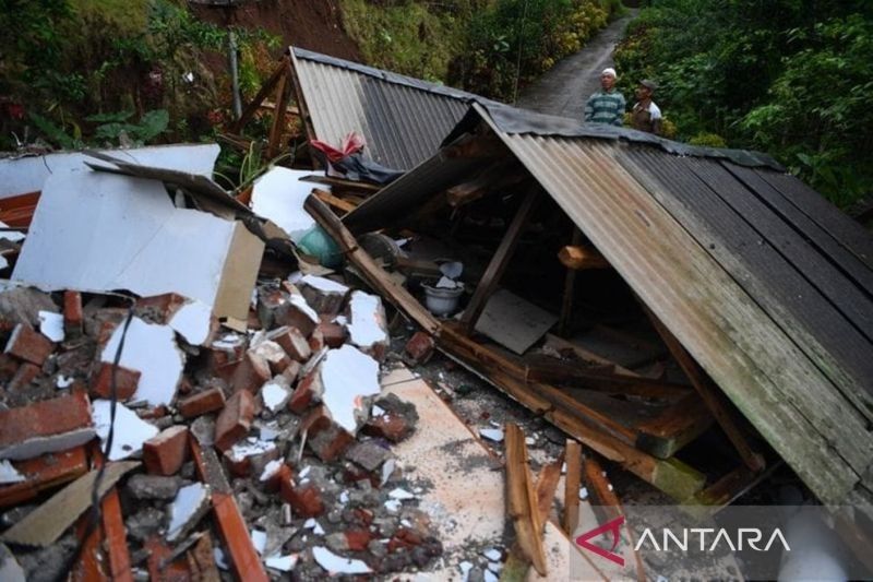 Koltim Siaga Bencana Usai Diguncang Ratusan Gempa