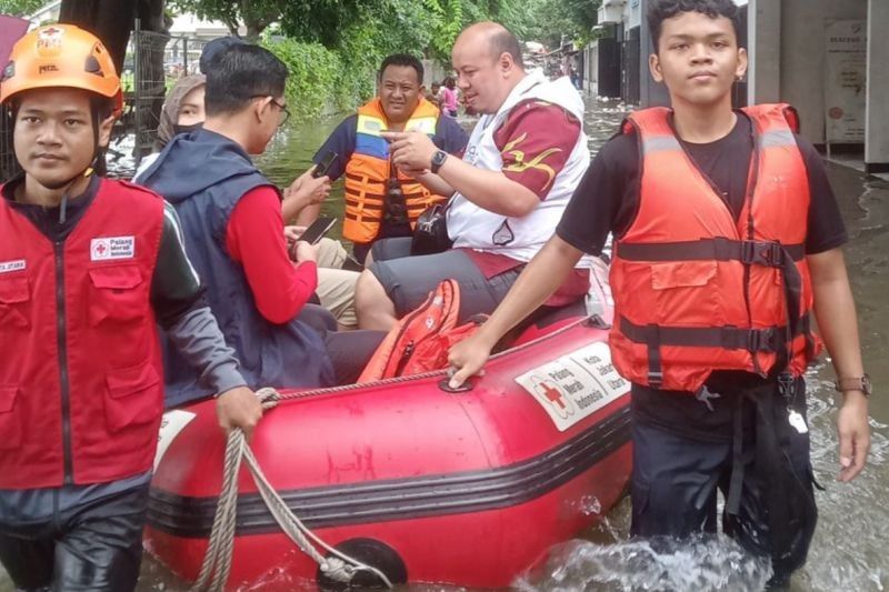 Banjir Jakarta Utara: Satu RT dan Ruas Jalan Masih Terendam