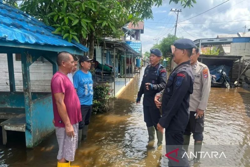 Polda Kalsel Lakukan Patroli SAR di Wilayah Terdampak Banjir Kalimantan Selatan