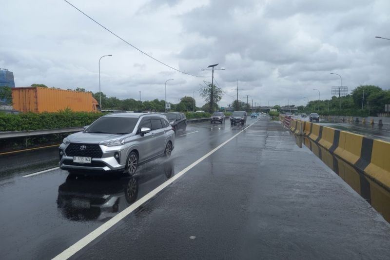 Imbauan Jasa Marga: Gunakan Tol JORR 2 untuk Hindari Genangan di Tol Sedyatmo