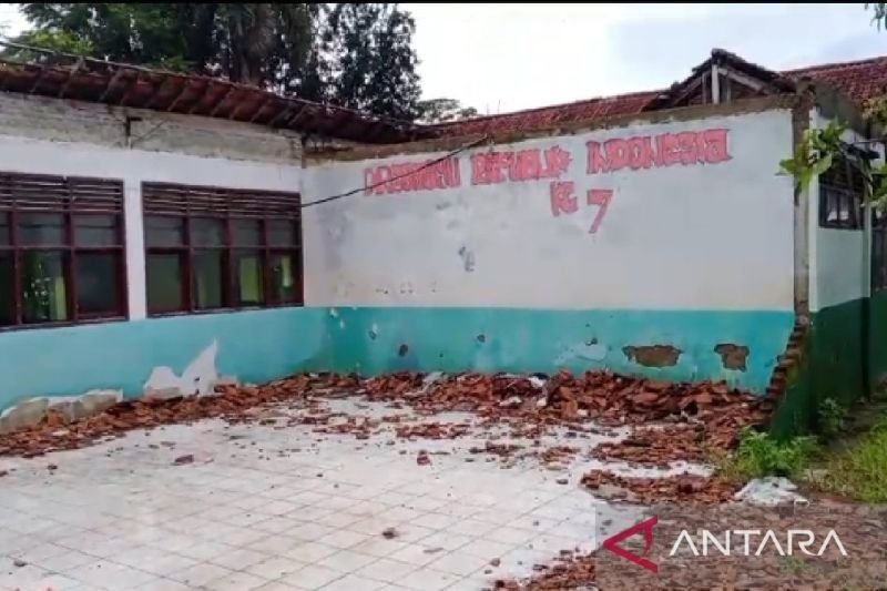 Dindikbud Kabupaten Serang Prioritaskan Renovasi SMPN 2 Cikeusal Tahun 2025