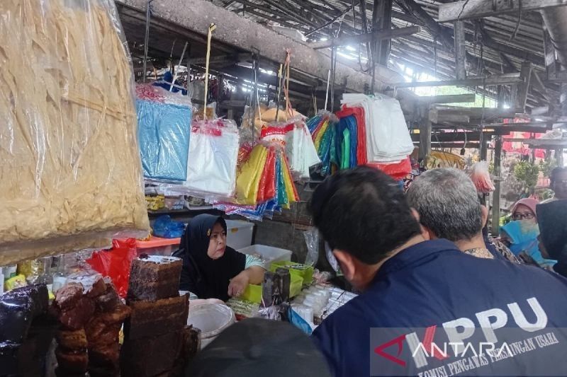 KPPU Awasi Harga MinyaKita di Medan, Masih di Atas HET