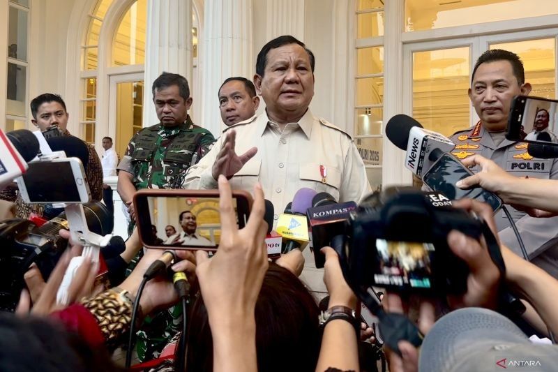 Peringatan Presiden Prabowo: Pelemahan TNI-Polri Ancam Kedaulatan Negara