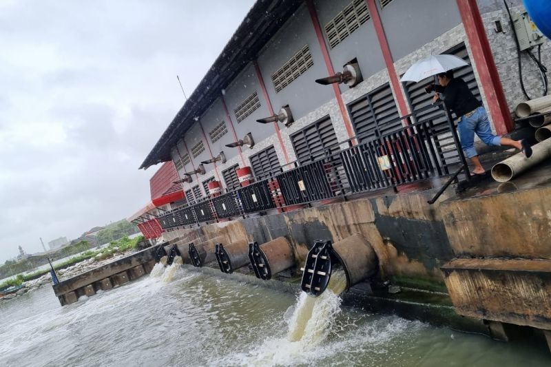 Semarang Kerahkan Pompa Darurat Hadapi Banjir