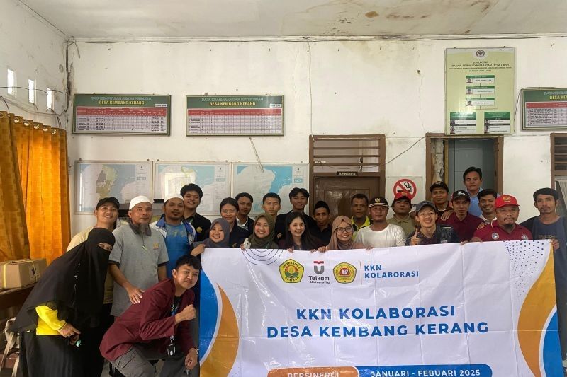 Mahasiswa Unej Bangun Desa di Lombok Timur Menuju Era Digital