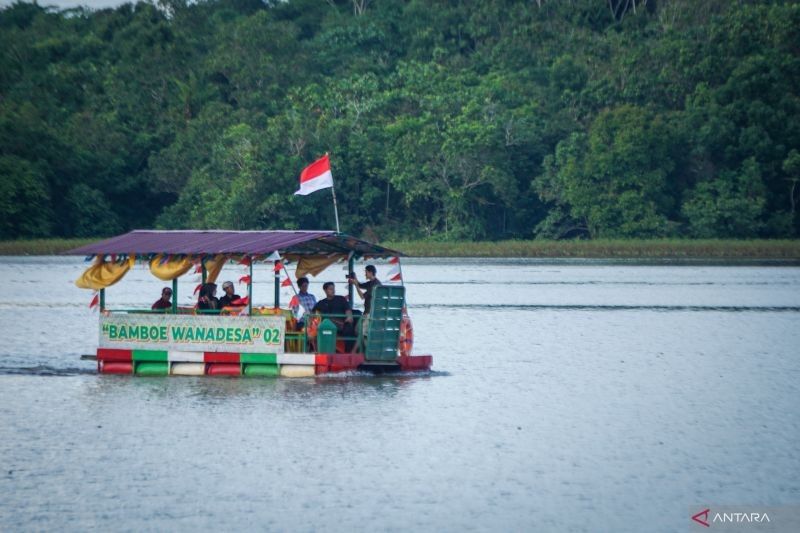 Bamboe Wanadesa: Ekowisata Balikpapan, Kisah Sukses Gotong Royong