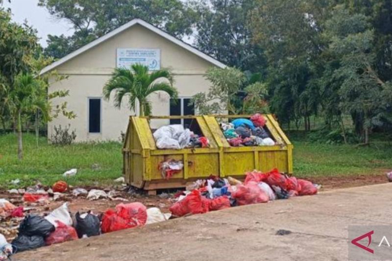 Bangka Tengah Butuh Tambahan 9 Kontainer Sampah untuk Tangani Limbah Rumah Tangga