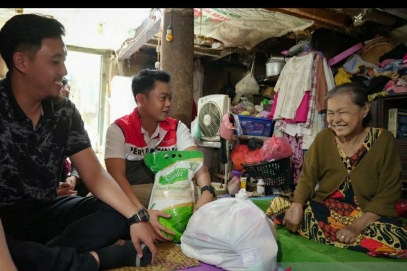 Kilang Plaju Bantu Warga Palembang Terdampak Banjir Sungai Musi