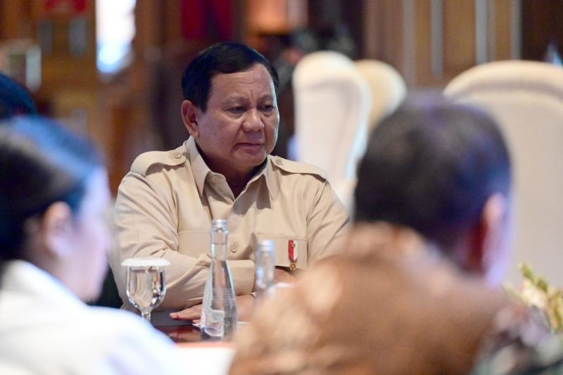 Presiden Prabowo Pimpin Rapat: Penataan Lahan Sawit Jaga Keseimbangan