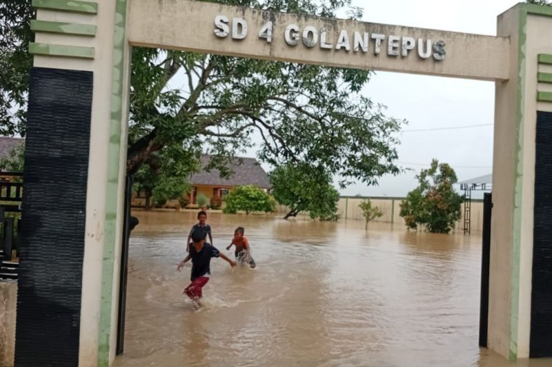 Banjir Kudus: 8 Sekolah Terpaksa Gunakan Pembelajaran Daring