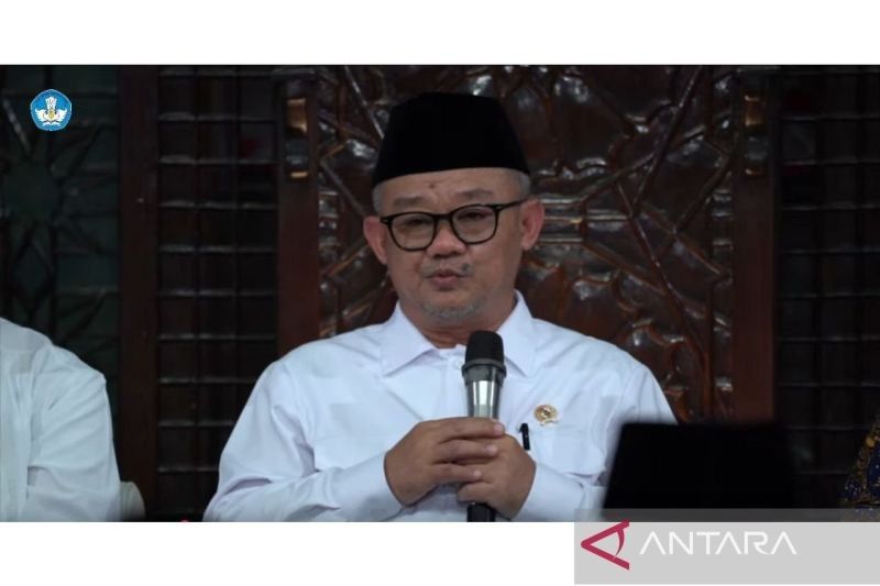 Shalat: Pilar Karakter Bangsa, Menurut Mendikdasmen