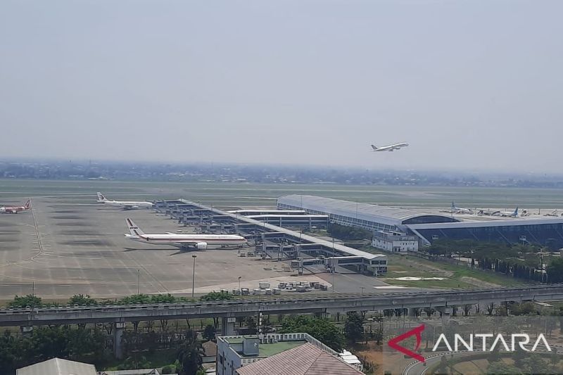 Kebakaran Gudang Kosambi Tak Ganggu Penerbangan Soetta