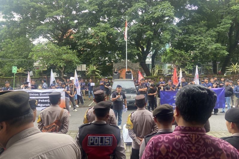 Serikat Pekerja di Bali Desak Disnaker Usut PHK Karyawan Bandara