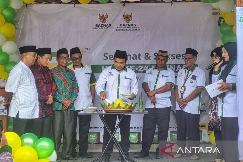 Baznas Papua Barat Salurkan Rp2,75 Miliar ZIS untuk 650 Mustahik