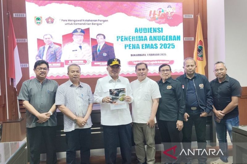 Gubernur Kalsel Raih Pena Emas PWI di HPN 2025