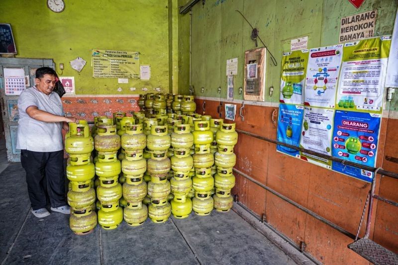 Ekonom Sarankan Subsidi Langsung LPG 3 Kg, Bukan Batasi Distribusi